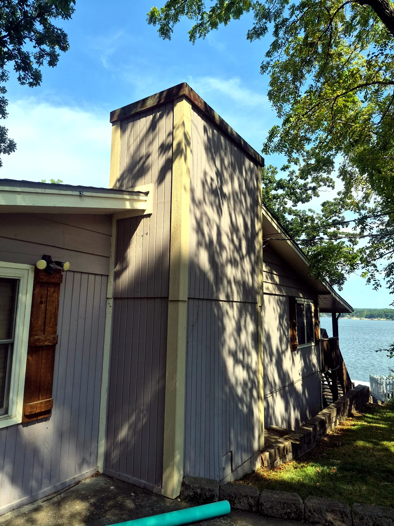Lakeside Chase, Faded Siding — Before — Grand Lake, OK