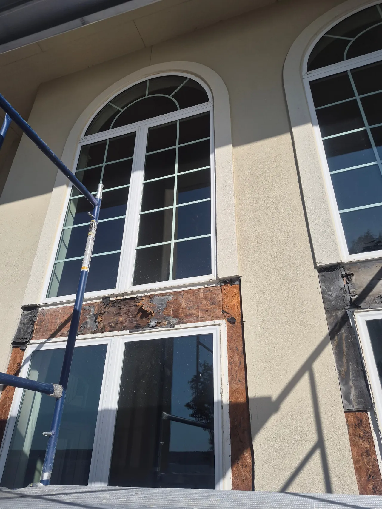 Stucco Removed to Expose Rot — Before — Grand Lake, OK