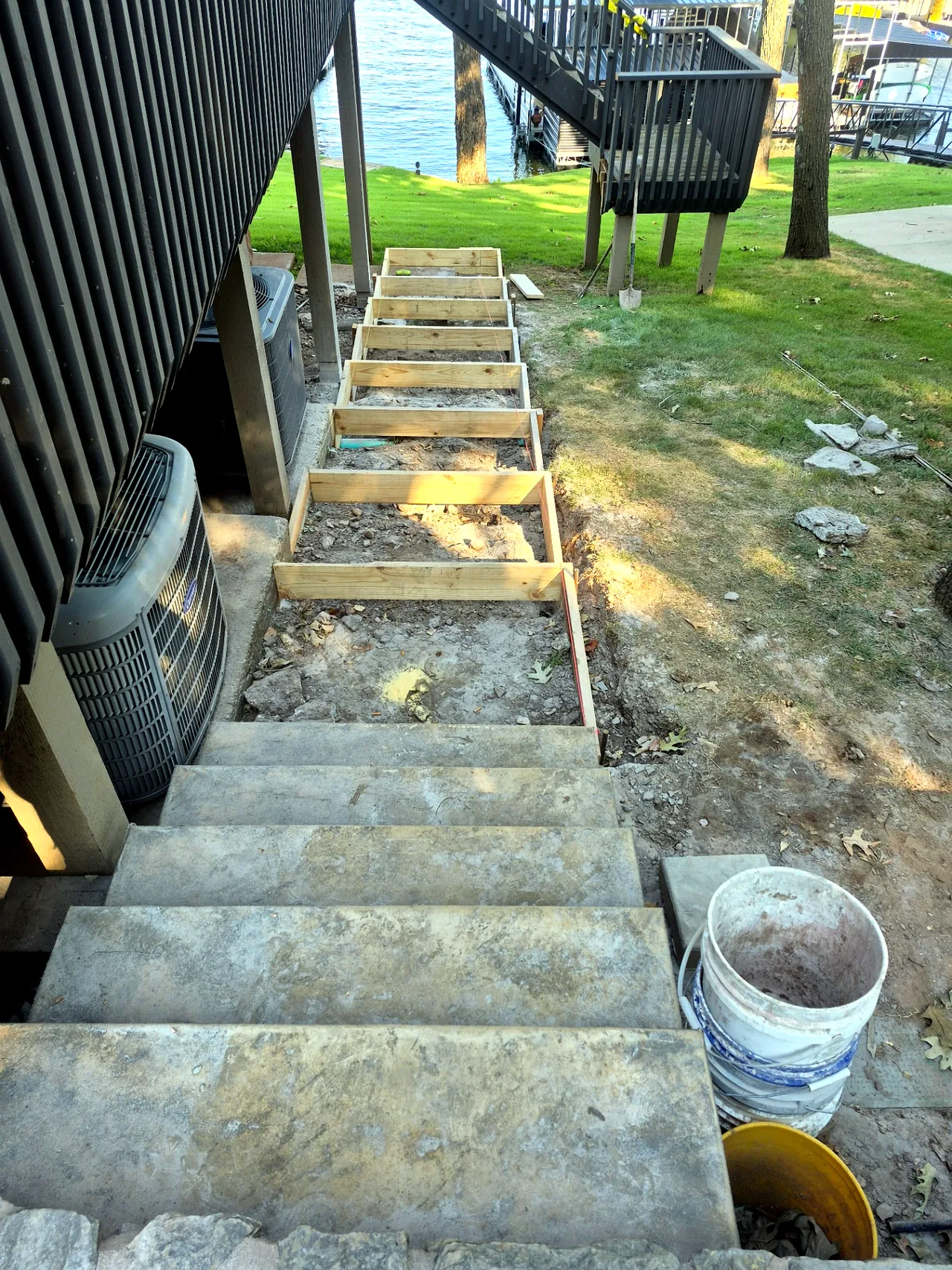 Lakeside Sidewalk Forms Set — Monkey Island, OK